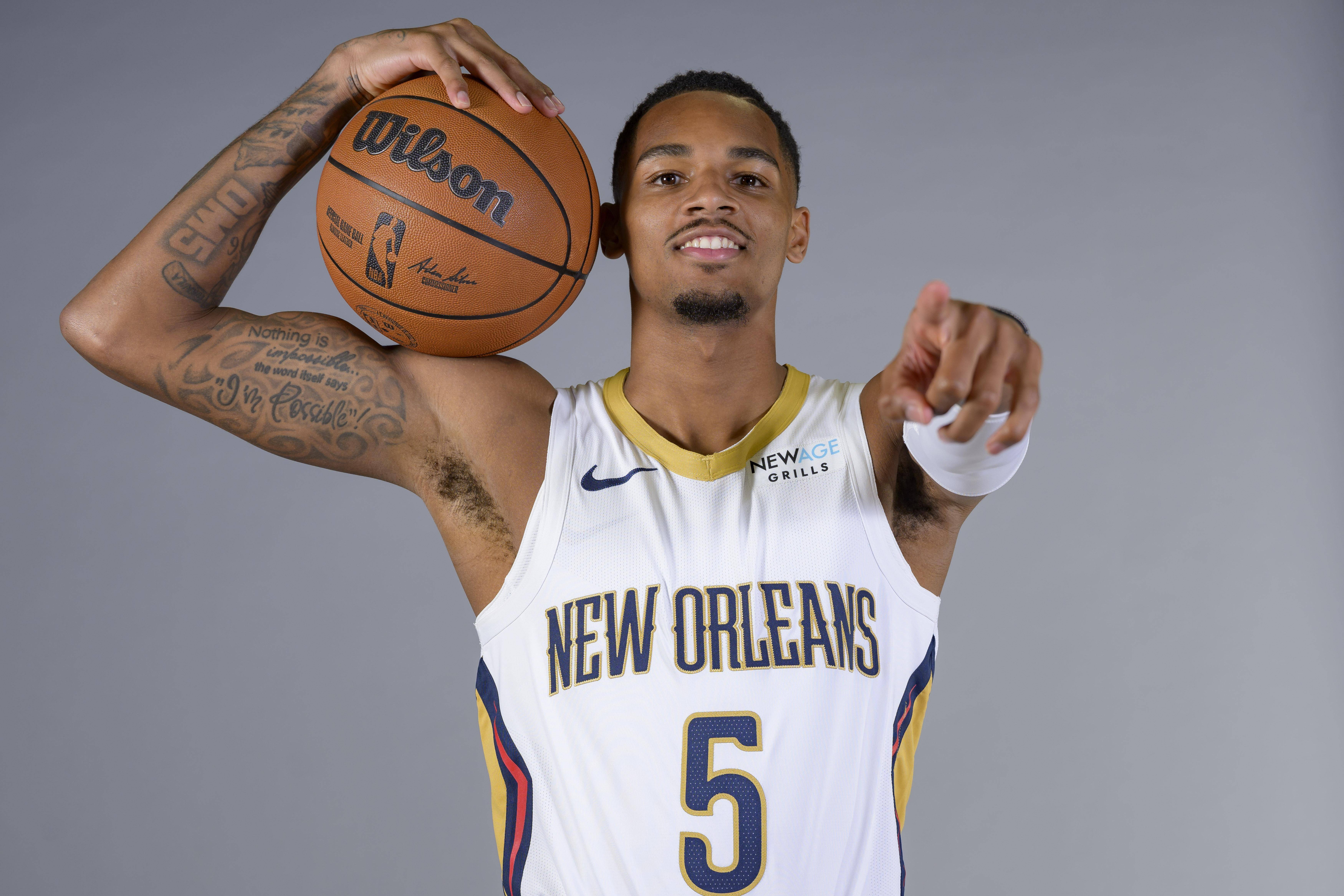 "鹈鹕潜力无限，逐步逼近排行榜前列"的简单介绍