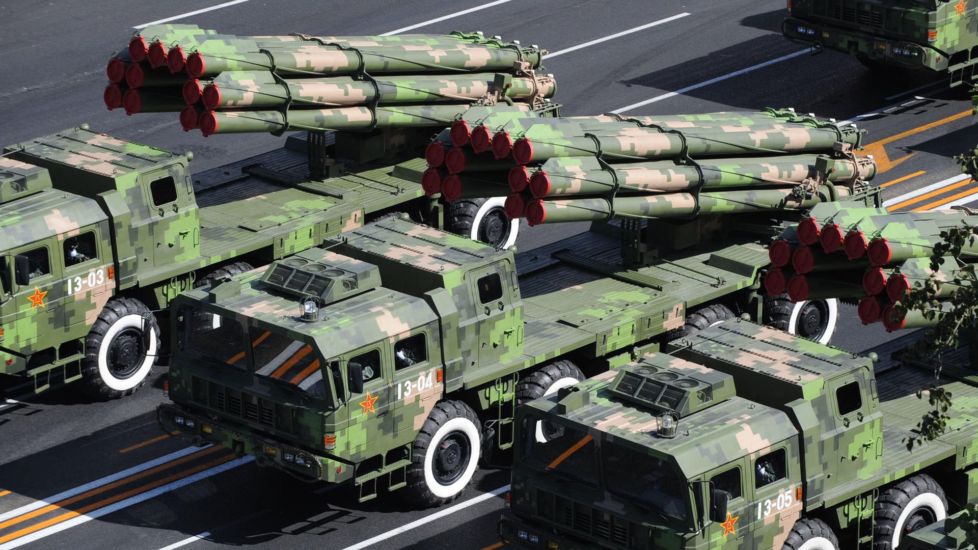 AC米兰客场击败尤文图斯豪取意甲积分榜首，ac米兰vs尤文图斯比分预测