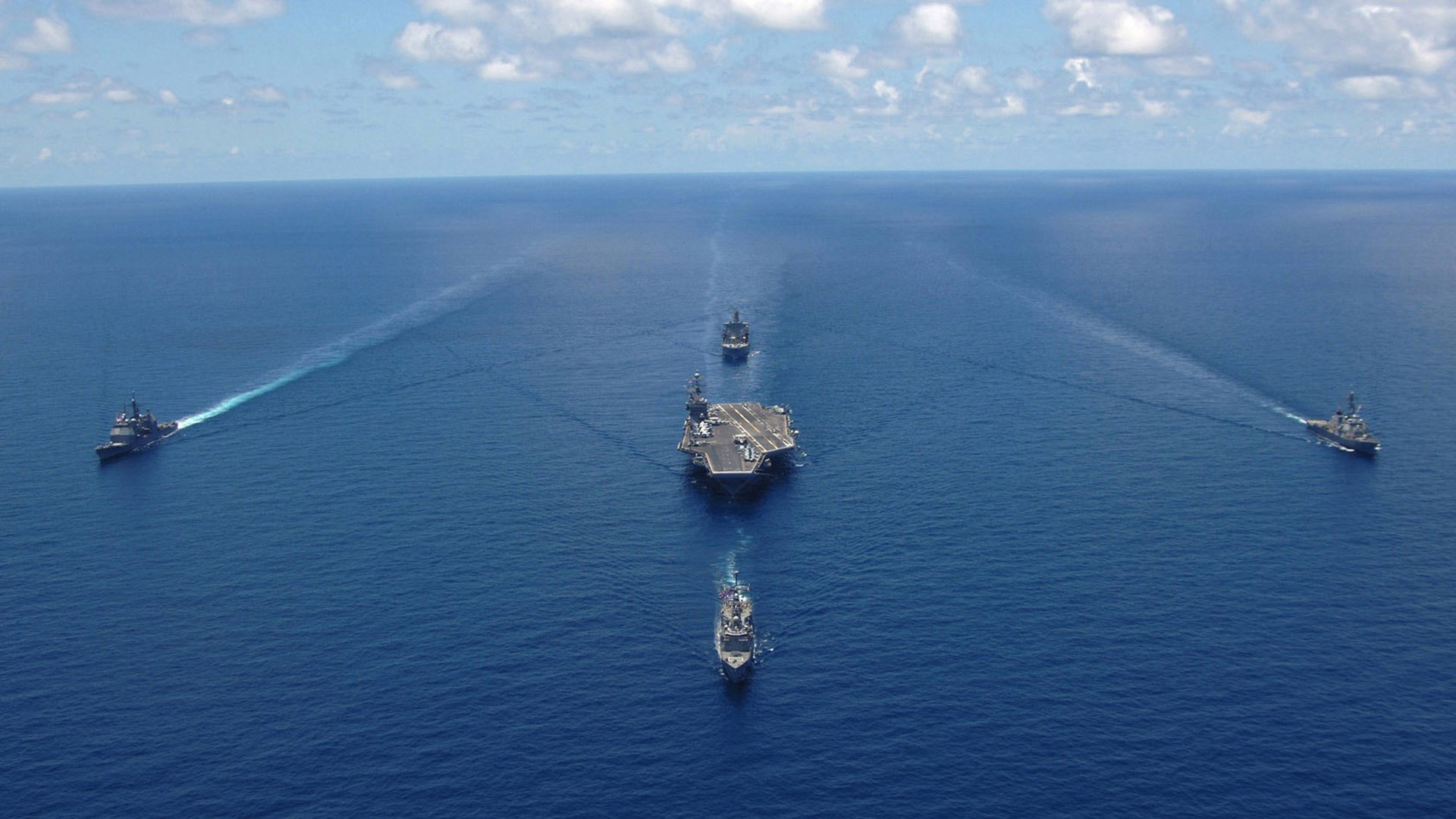 伯恩利遭遇主场失利，球队连续三场未能取胜，战绩受到质疑，伯恩利历史战绩