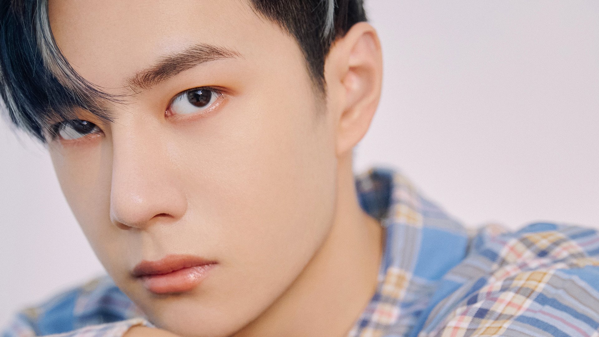 男子项目团体氛围良好，男子团体几个项目