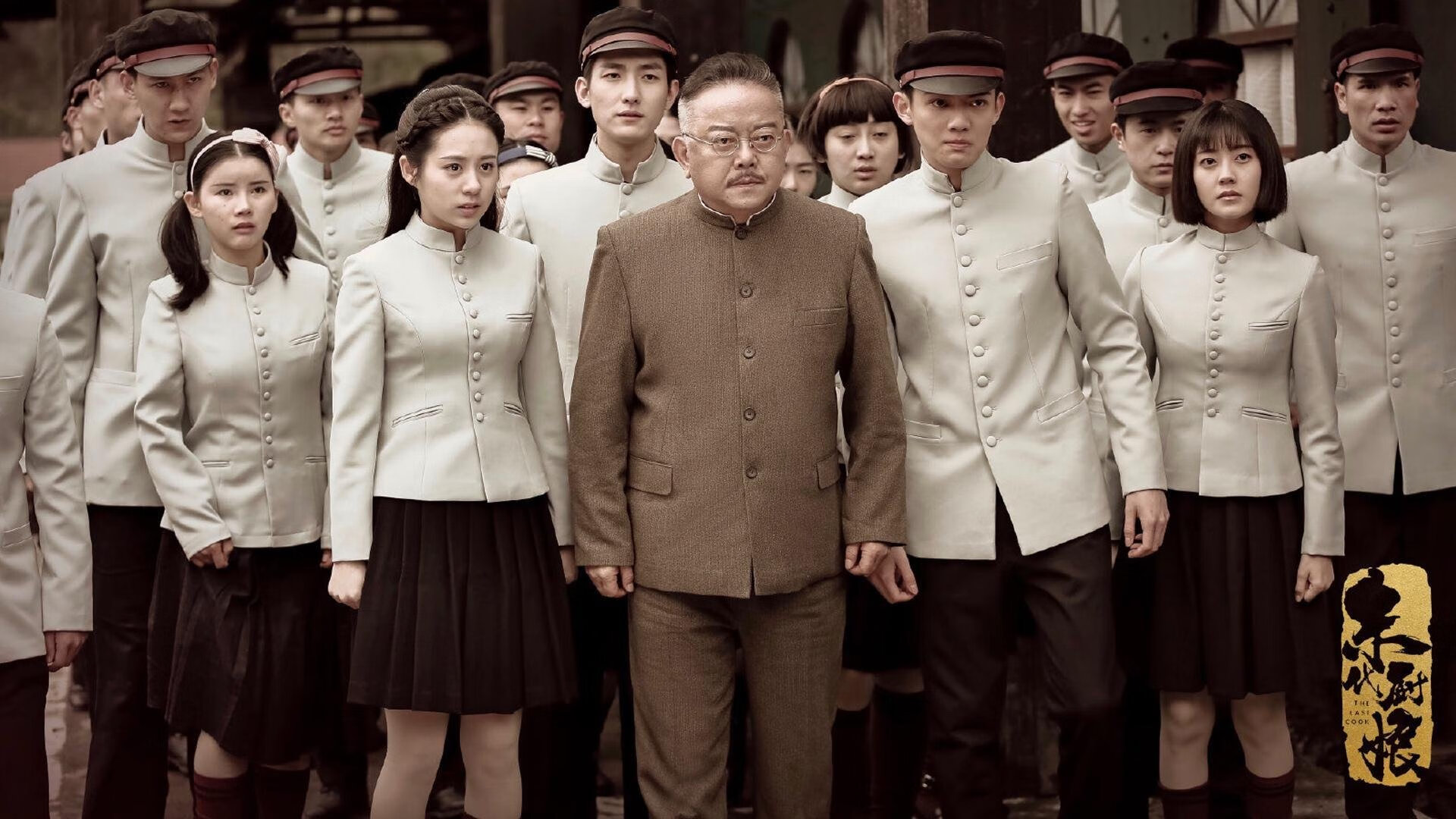 快船训练中教练亲自参与攻防演练,2020快船教练