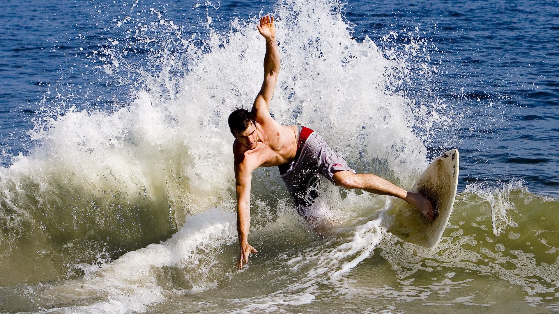 开云 官网 入口-【攻防结合】顶级运动员如何用战术转变掌控全场？，运动员战术能力定义